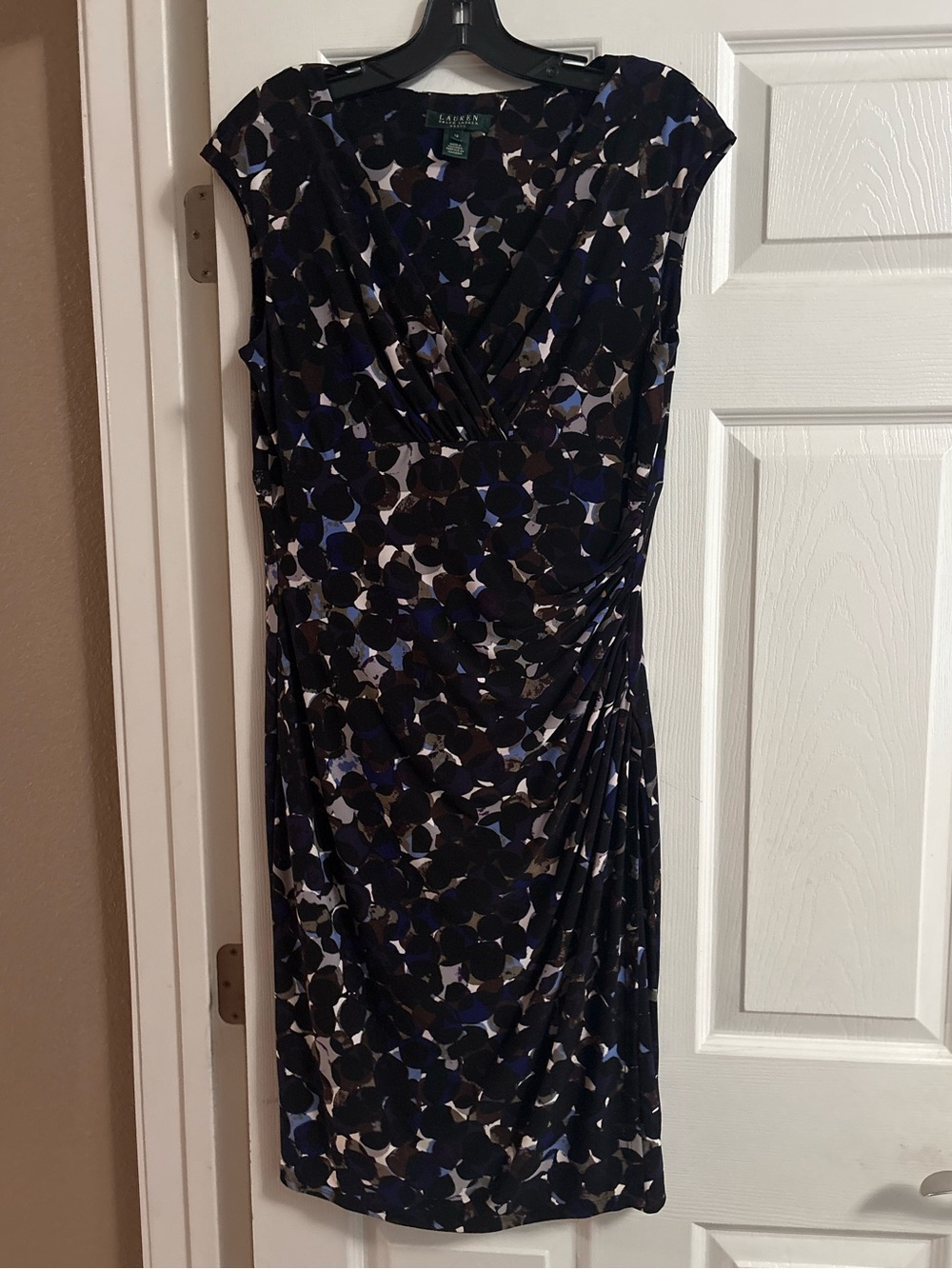 Lauren Ralph Lauren sleeveless knee length dress floral ruched office career 12